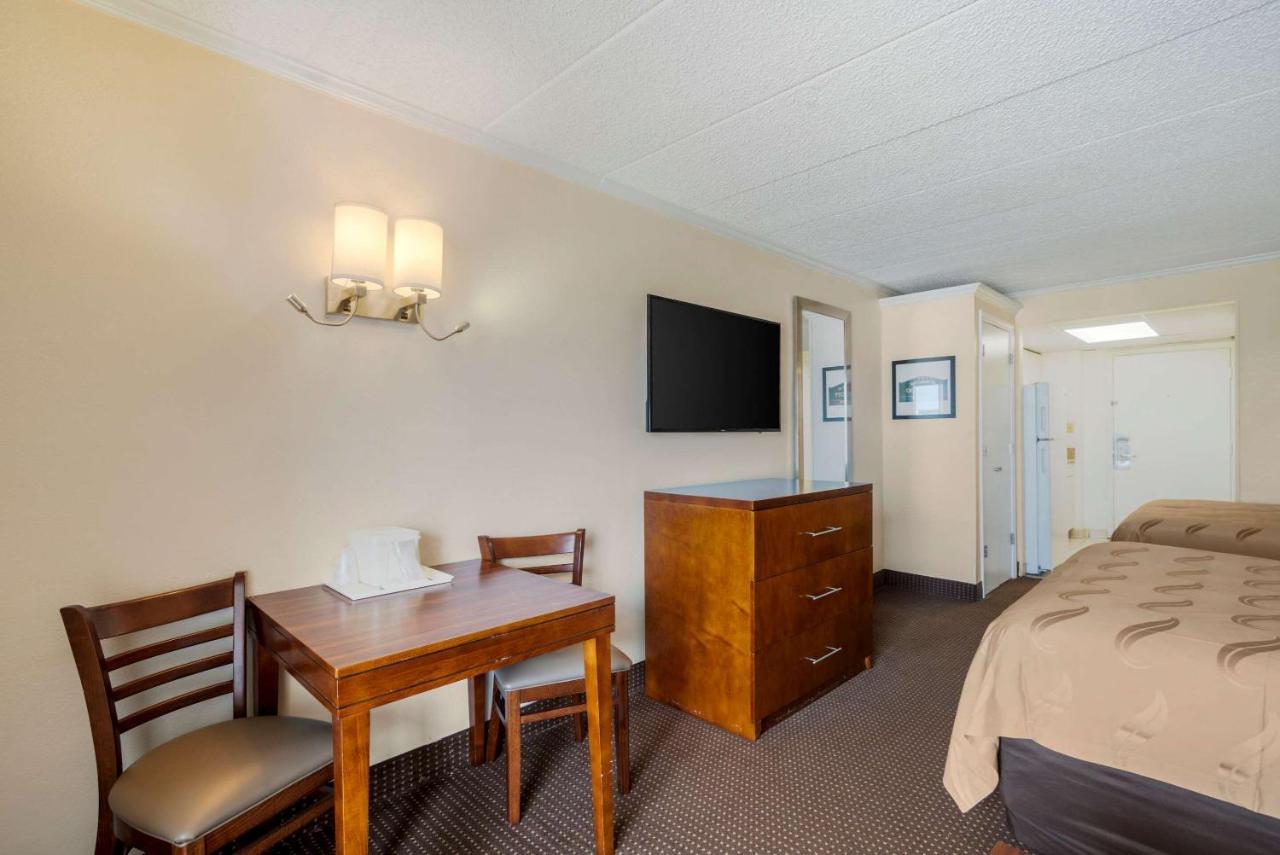 Quality Inn & Suites Oceanblock Ocean City Ngoại thất bức ảnh