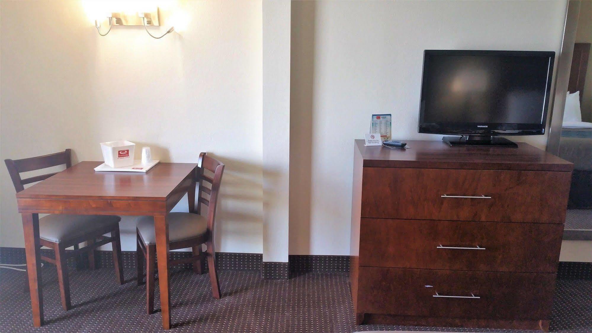 Quality Inn & Suites Oceanblock Ocean City Ngoại thất bức ảnh